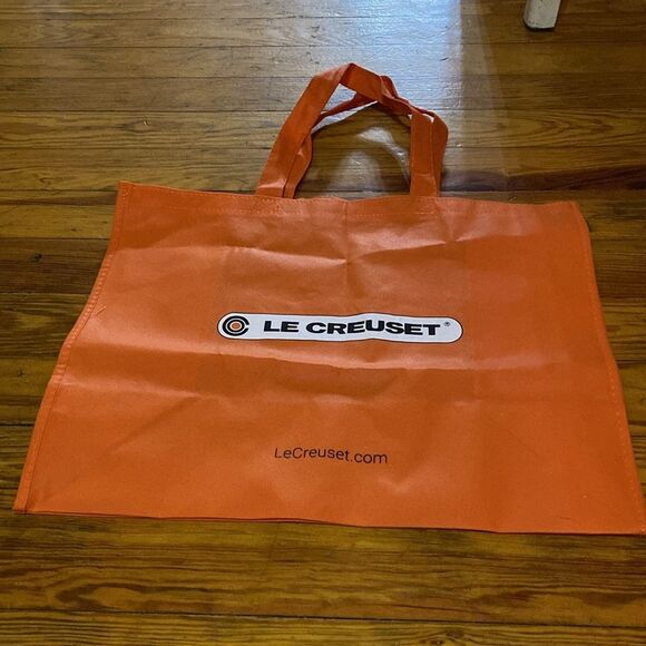 Le Creuset Tote Bag and Box - Picture 8 of 10